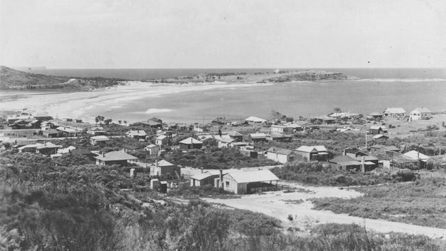 An early view over Dee Why. Photo Northern Beaches Library