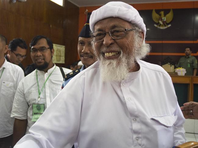 Radical cleric Abu Bakar Bashir in Cilacap District Court, Indonesia, Tuesday, Feb. 9, 2016. Bashir, who founded the group behind the Bali bombings but was jailed in 2011 for supporting a terror training camp in Aceh, is trying to have his terror conviction reviewed. (AAP Image/Darma Semito) NO ARCHIVING