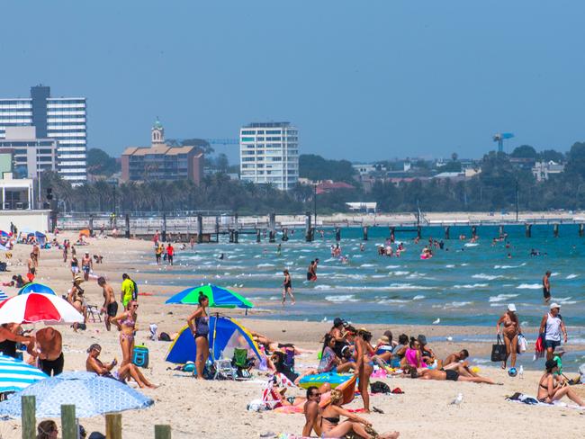 With perfect weather conditions Aussie will flock to the beach. Picture: Jason Edwards