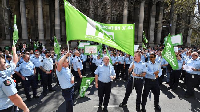 Public Service Association members protest plans to privatise the Adelaide Remand Centre on Monday. Picture: AAP / David Mariuz