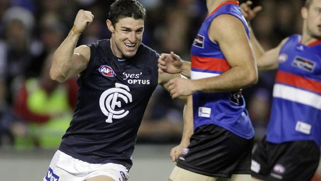 27/07/2008 SPORT: Western Bulldogs vs Carlton at the Telstra Dome. Simon Wiggins celebrates a second qtr goal