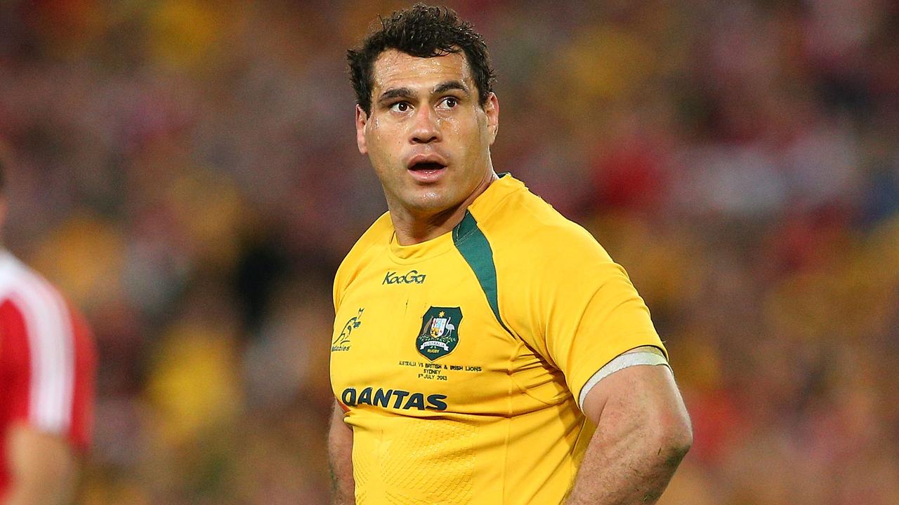 Wallaby great George Smith spent 20 days in a Tokyo police cell but was released withouth charge.