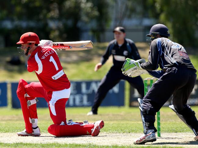 Casey South Melbourne skipper Luke Wells on the drive against Prahran last season. Picture: Hamish Blair