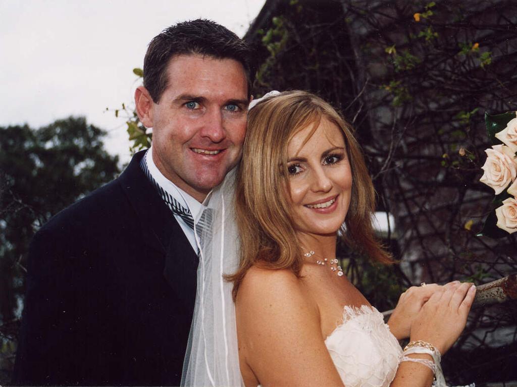 Tamarla Baldwin and Glen Dehnert were married in Hervey Bay on April 24, 2005, in Hervey Bay.