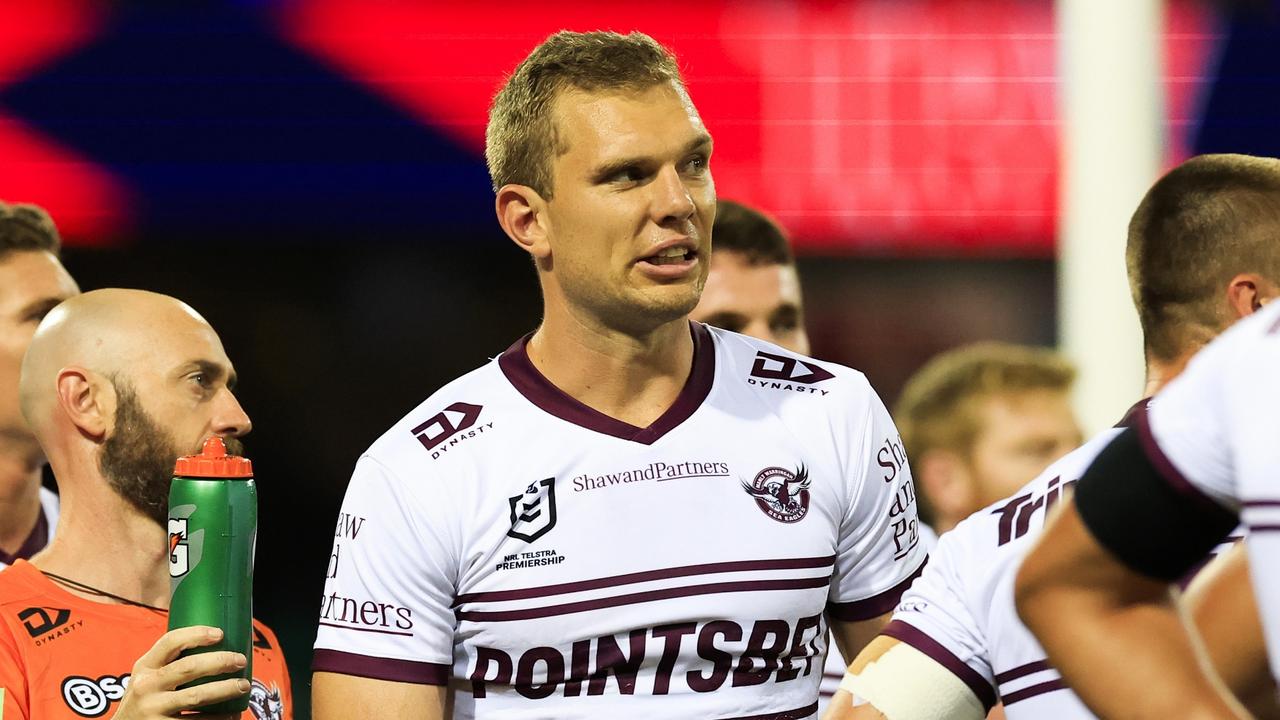 SYDNEY, AUSTRALIA - MARCH 18: Tom Trbojevic of the Sea Eagles (R) and teammates look on after a Roosters try during the round two NRL match between the Sydney Roosters and the Manly Sea Eagles at Sydney Cricket Ground, on March 18, 2022, in Sydney, Australia. (Photo by Mark Evans/Getty Images)