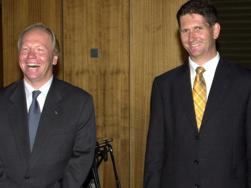 Queensland Premier Peter Beattie and Opposition leader Lawrence Springborg in 2004. Picture: Lyndon Mechielsen.
