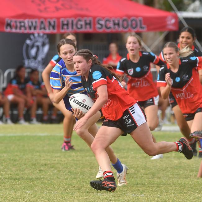 Women's game between Kirwan High and St Margaret Mary's College at Kirwan High. Picture: Evan Morgan