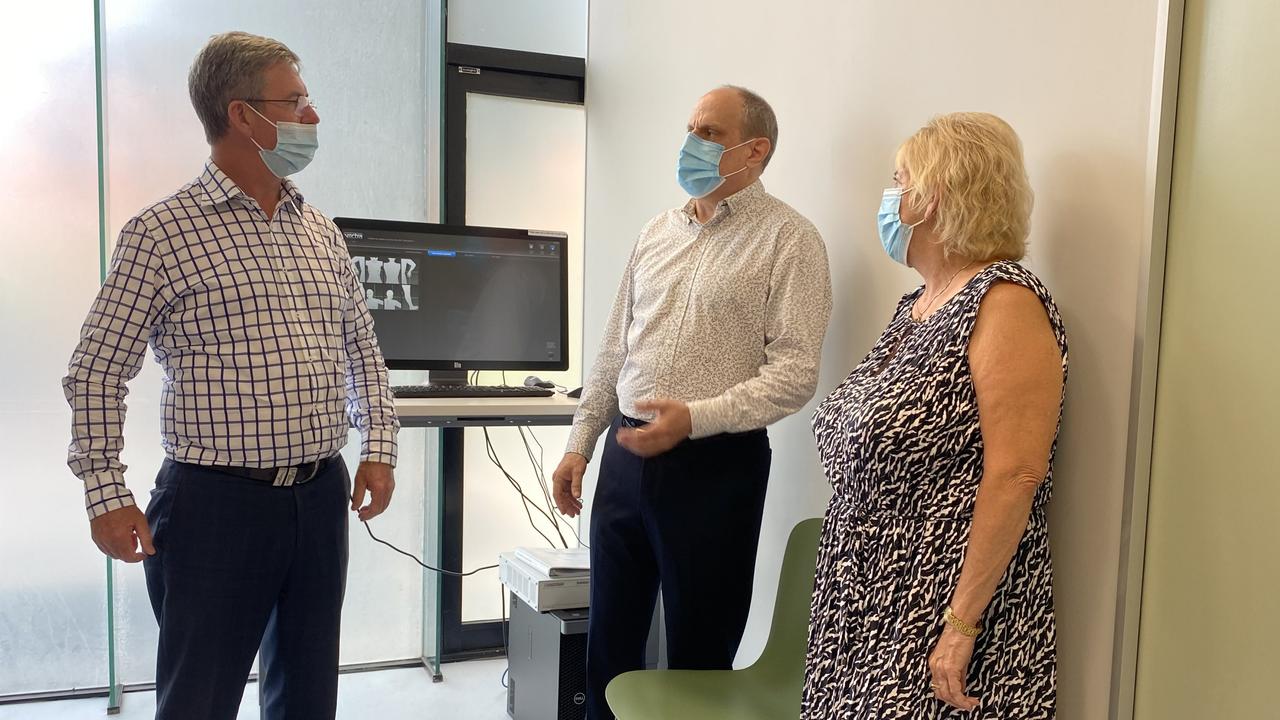 Capricornia MP Michelle Landry and Regional Health Minister Dr David Gillespie get a look at the Vectra machine.