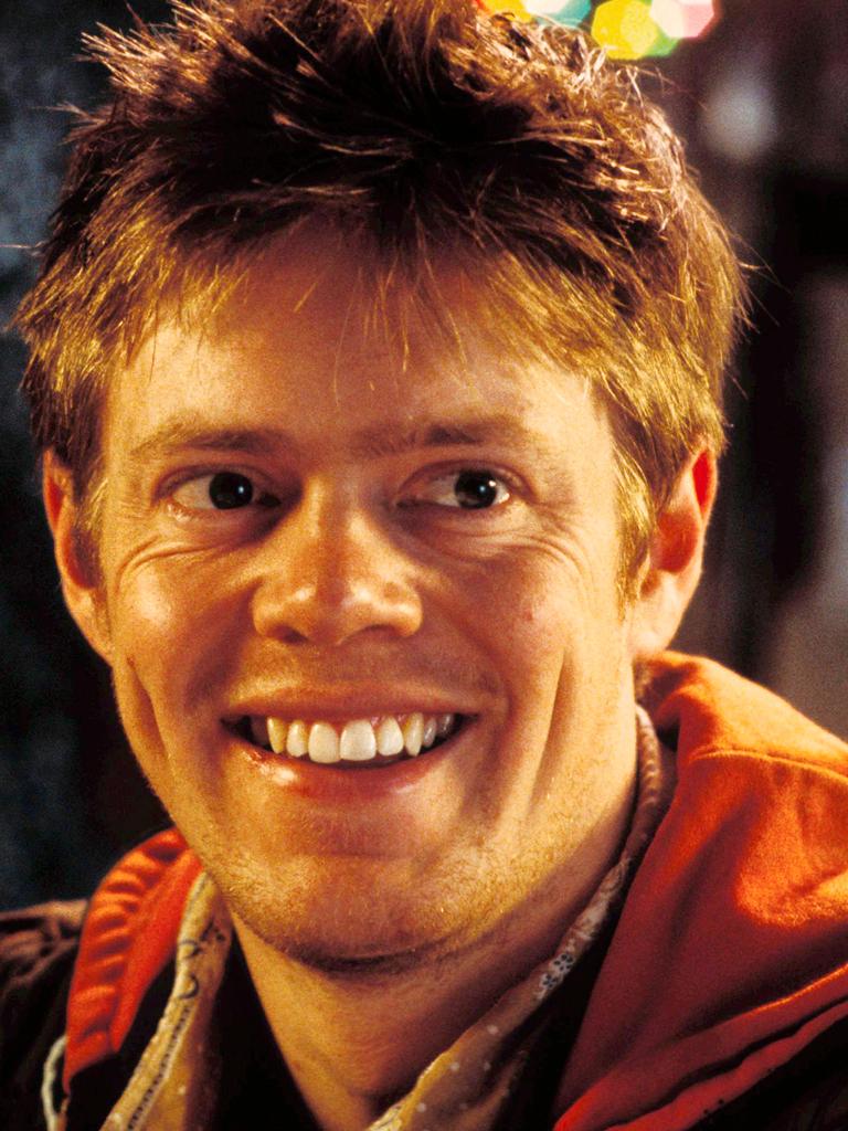 Kris Marshall played Colin. 