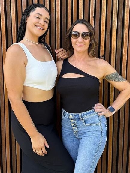 Rhoeda hits the gym with her daughter Chantelle. Picture: Instagram / @rhoeda.fitness