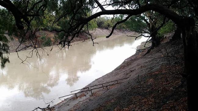 The Darling River between Bourke and Louth in NSW in April. Picture: Leanne Davis