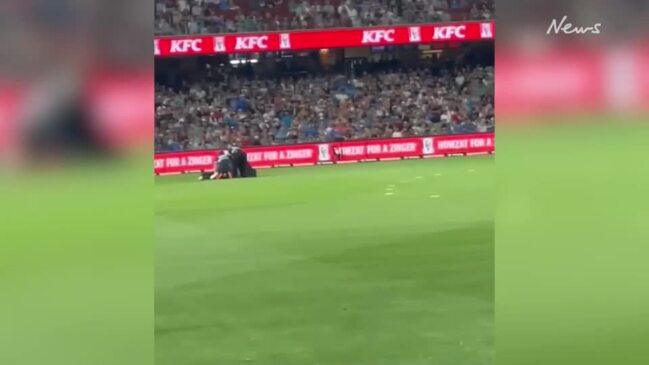 Streaker at BBL in Adelaide