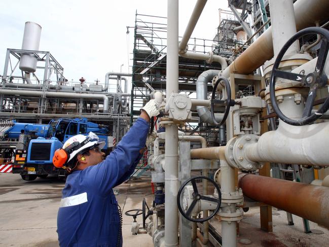 Lyndon Raymond, a turnaroud operation supervisor at the Mobil refinery at Altona in Melbourne.