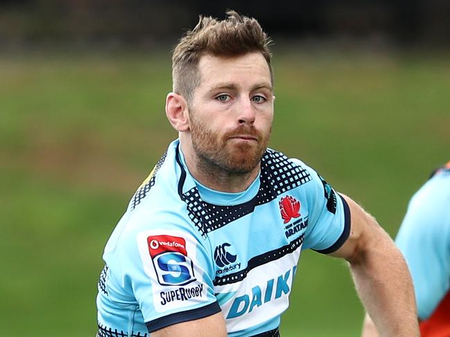 SYDNEY, AUSTRALIA - MARCH 14: Bernard Foley of the Waratahs passes during a Waratahs Training Session at David Philips Sports Complex on March 14, 2019 in Sydney, Australia. (Photo by Cameron Spencer/Getty Images)