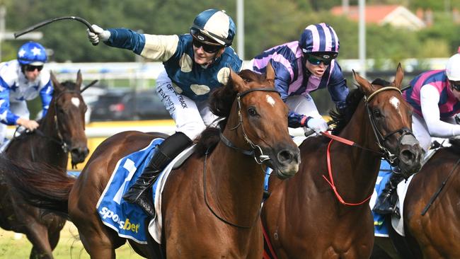 MELBOURNE, AUSTRALIA - FEBRUARY 22: Ethan Brown riding Jimmysstar defeats Craig Williams riding She's Bulletproof in Race 9, the Sportsbet Oakleigh Plate during Melbourne Racing at Caulfield Racecourse on February 22, 2025 in Melbourne, Australia. (Photo by Vince Caligiuri/Getty Images)