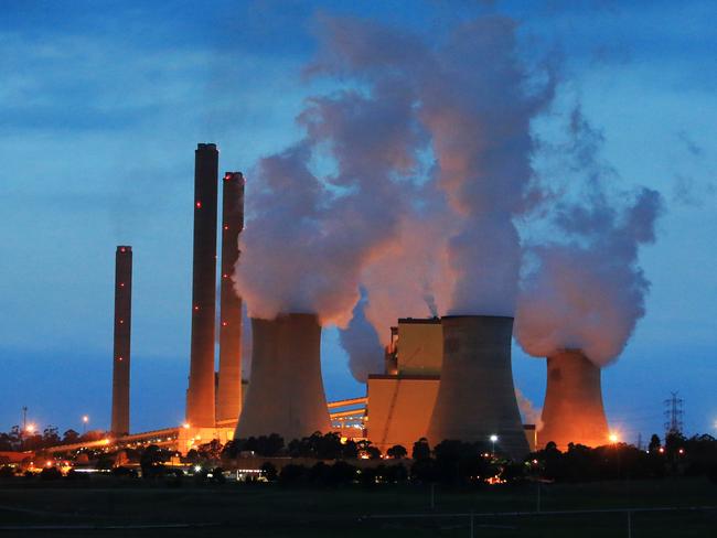 4/05/17  Loy Yang A power station in the Latrobe Valley. Aaron Francis/The Australian