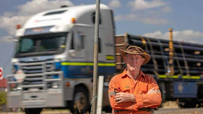 DANGER: Summerholm resident Paul Blackburn claims the intersection of Summerholm Rd and the Warrego Highway is already dangerous and the imminent reopening of a service centre on the corner will only make it worse. Picture: Dominic Elsome