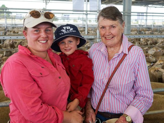 Coghills Creek farmer Molly with Oliver Wrigley, and Judith Fawcett, from Mount Cameron. Picture: Rachel Simmonds