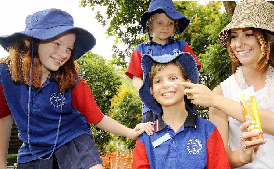 Sunsafe bonanza for schools signing up to plan | Daily Telegraph