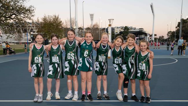 Bell Park Green under-11 netball team.