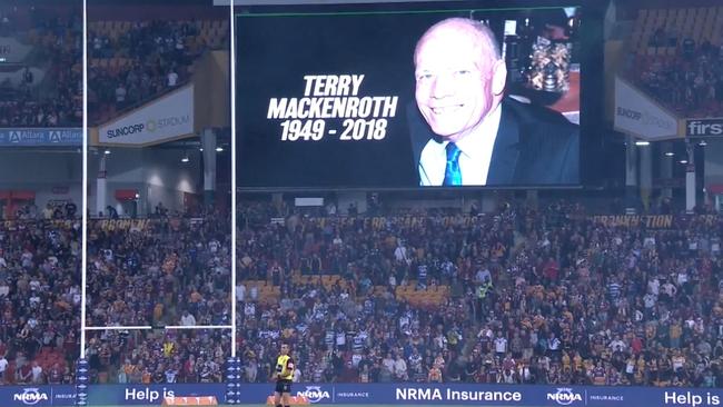 Terry Mackenroth minute silence at Suncorp Stadium Pic Suncorp Screen