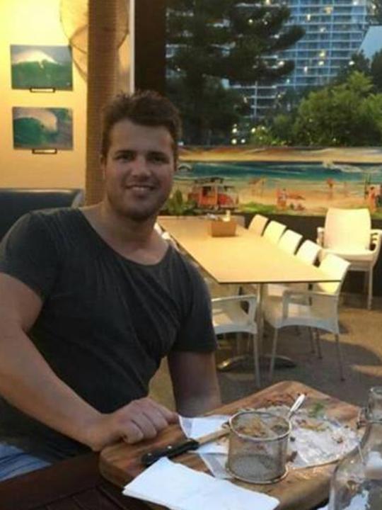 Eric Thomas, aka Gable Tostee, after completing the “Phat Bastard” challenge at Longboards Laidback Eatery and Bar in Surfers Paradise. Photo: Facebook.