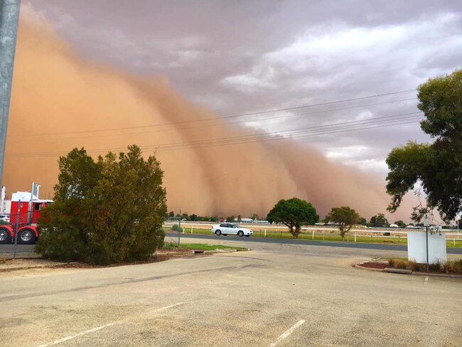 The dust sweeps towards Kerang. Picture: Dean Radcliffe