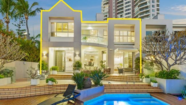 The Commodore Drive property has been listed by its downsizing owners. Picture: Supplied