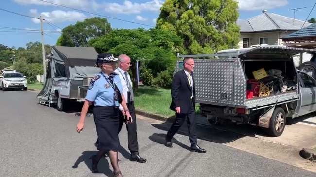 Police Commissioner visits Hannah Clarke's family