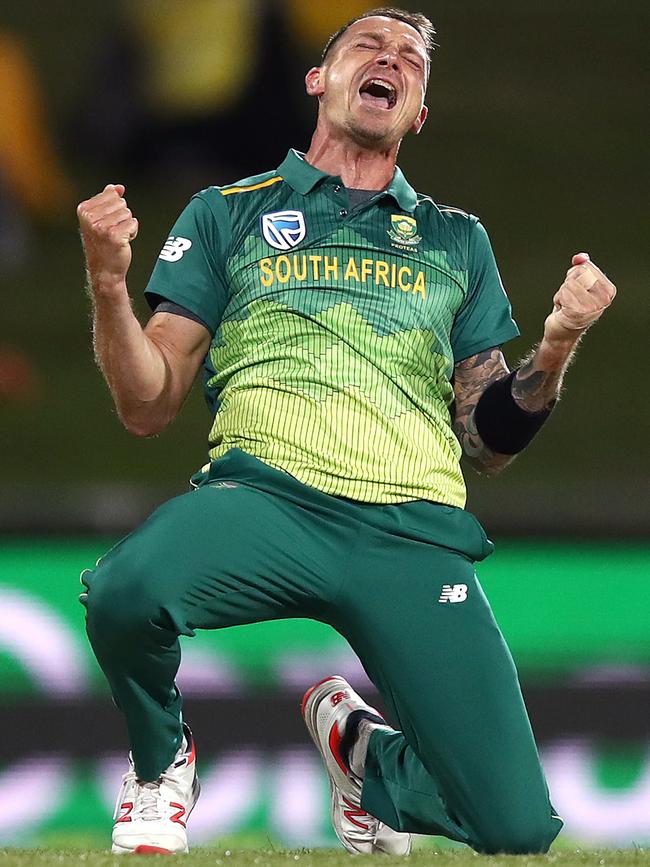 Dale Steyn has been battling a shoulder injury for some time.