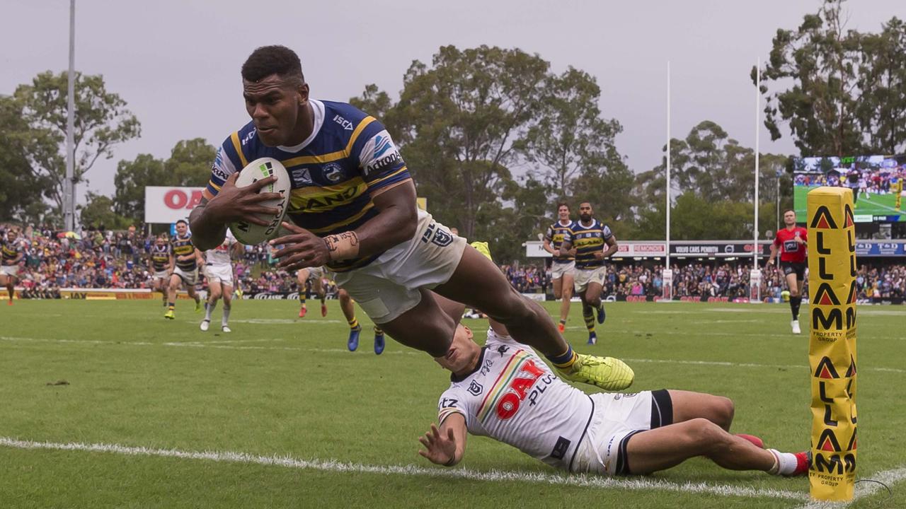 Maika Sivo dives over for the Eels