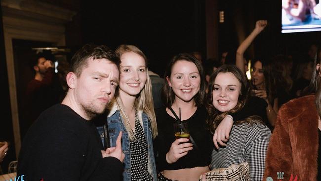 Photos of the Feathers Hotel in Burnside from 2017