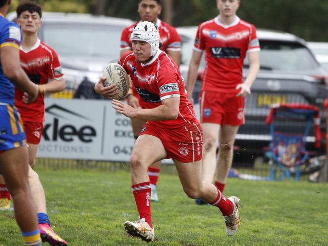 Lucas Muir takes flight for the Eagles. Picture Warren Gannon Photography