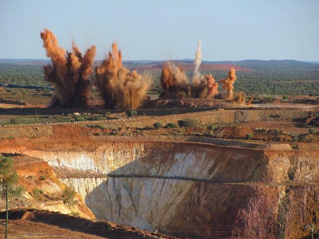 First mining blast explosion at the Mount Magnet gold mine in WA owned by Ramelius Resources. Blast took place on 23 Sept 2011. Image supplied 4 Oct 2011. (supplied via Field PR)