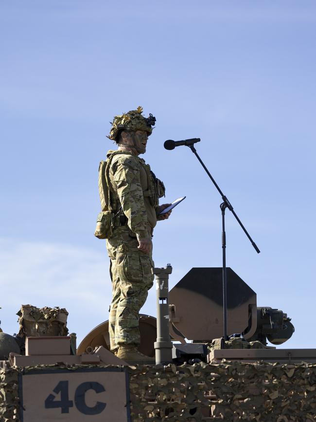 Australian Army soldiers from the 3rd Brigade and partner nations view a United States Marine Corps MV-22 Osprey during the opening ceremony of North Queensland Warfighter Exercise held at Lavarack Barracks, Townsville, Queensland. PHOTO: LCPL Caitlyn Davill