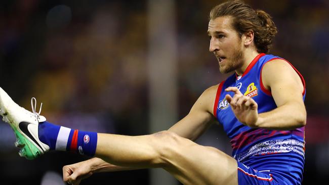 Marcus Bontempelli kicks at goal. Pic: Michael Klein