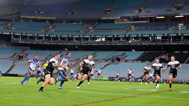 Rugby league looks better on TV with no crowds than rival AFL. Picture: Dan Himbrechts/AAP