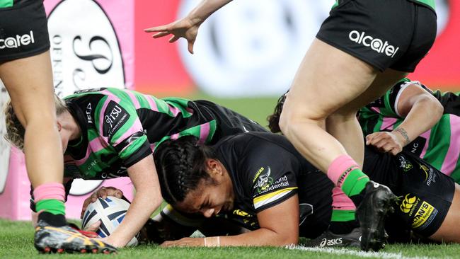 Mounties' Simaima Taufa scores against Rabbitohs in the grand final.