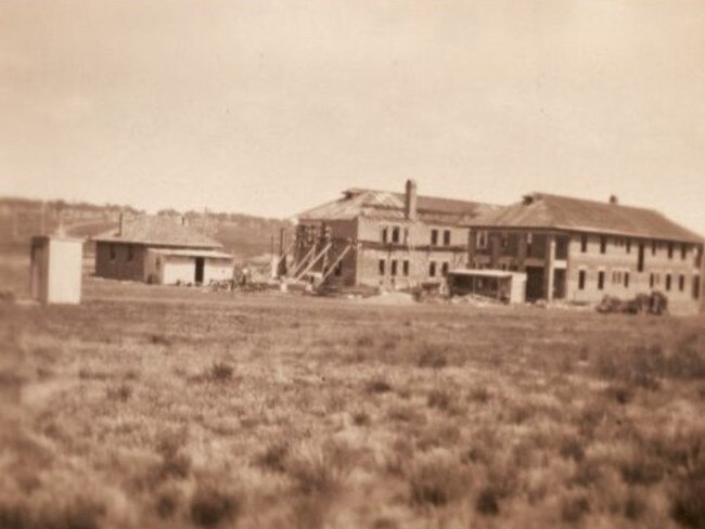 Then: Hotel Wellington under construction in the 1920s.