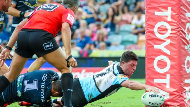 The Sharks ripped North Queensland apart in the second half. AAP Image/Michael Chambers.