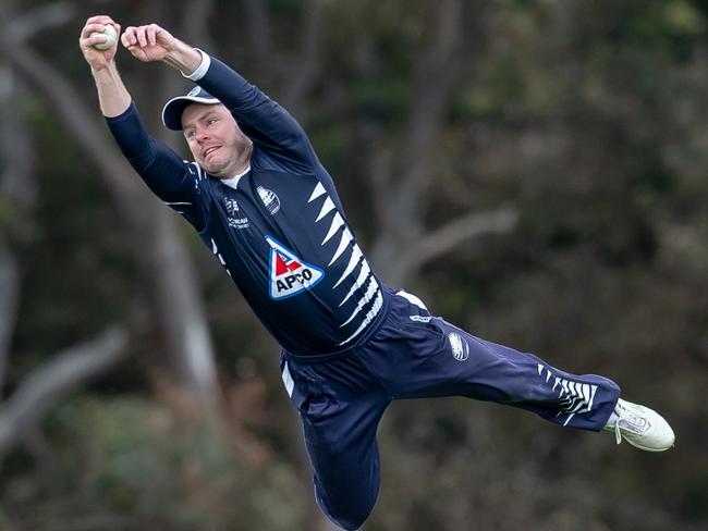 Geelong's Hayden Butterworth takes a diving catch during Round  1 of the Vic Super Slam. Picture: Arj Giese.