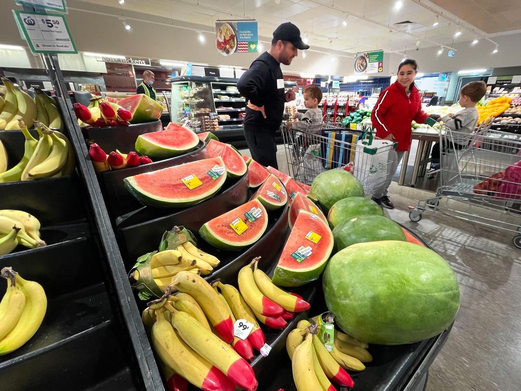 The cost of groceries has accelerating quickly at Australian supermarkets. Picture: NCA NewsWire / David Geraghty.