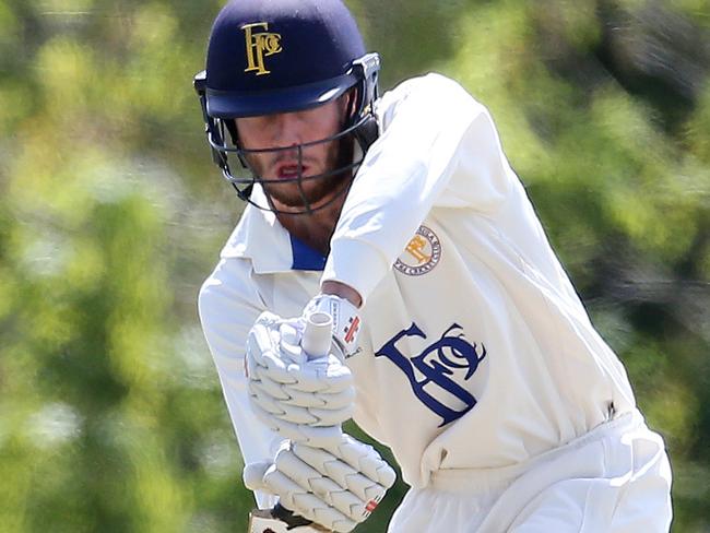 Gordon Waterfall batting for Frankston Peninsula. Picture: Yuri Kouzmin