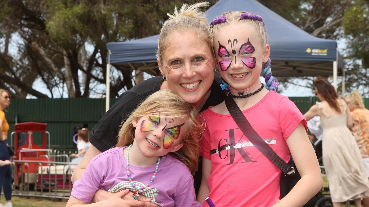 Armstrong Creek mum Lauren Thorsen with daughters Piper, 5, and Ruby, 8 at the Geelong Show. Picture: Alison Wynd