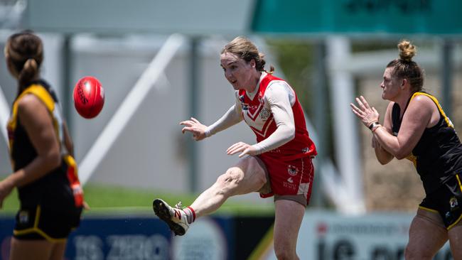 Hayley Finning in the Nightcliff vs Waratah 2023-24 NTFL women's knockout semifinal. Picture: Pema Tamang Pakhrin