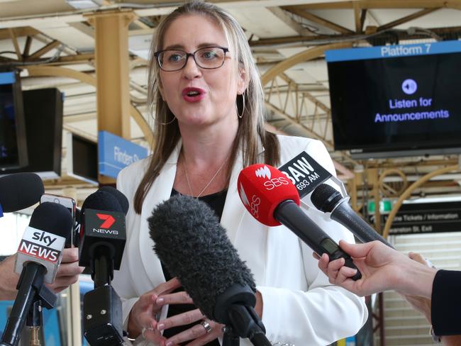 Victorian Minister for Public Transport Jacinta Allan speaks to the media at Flinders Street Station in Melbourne, Thursday, April 12, 2018. The federal government will pay up to $5 billion for a Melbourne airport train line and wants the Victorian government to get on board with a 50-50 funding split. Prime Minister Malcolm Turnbull announced the investment on Thursday, and flagged that construction could start after 2020. (AAP Image/David Crosling) NO ARCHIVING