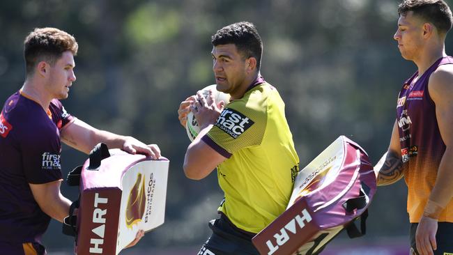 David Fifita (centre) during a Broncos training session. Picture: AAP Image/Darren England