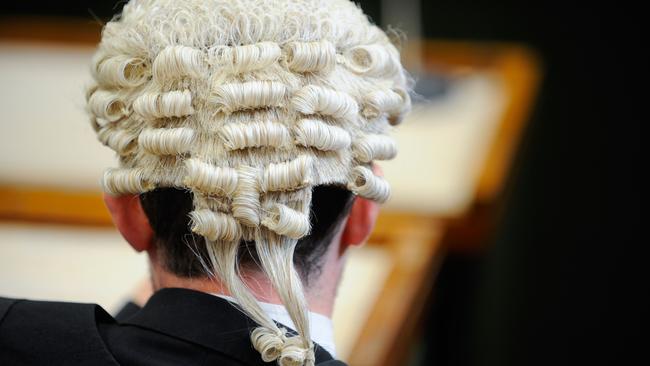 B4HG94 Generic Law court picture a member of the bar wearing barristers wig.. Image shot 2008. Exact date unknown.