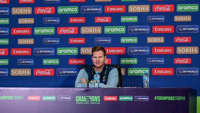 Steve Smith speaks at the Gaddafi Stadium in Lahore before Australia’s opening win over England. Photo by Aamir QURESHI / AFP)