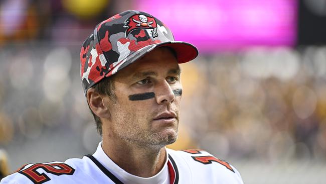 Tampa Bay Buccaneers quarterback Tom Brady (12) leaves the field looking disappointed after the game between the Tampa Bay Buccaneers and the Pittsburgh Steelers at Acrisure Stadium in Pittsburgh, PA on October 16, 2022. (Photo by Shelley Lipton/Icon Sportswire via Getty Images)